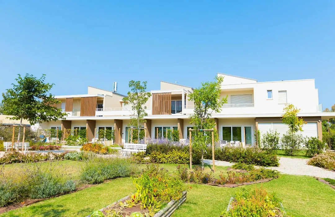Seapark Spa Resort-1